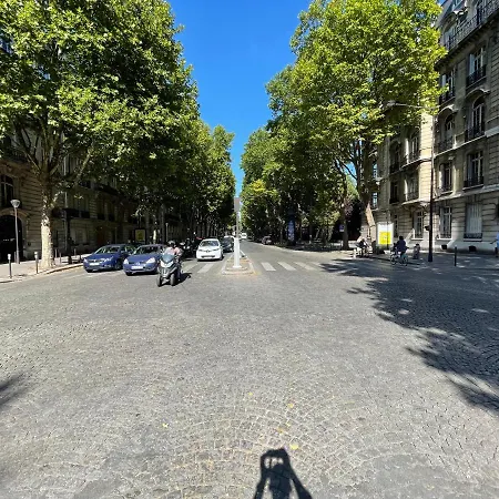 Apartment Champs Elysees Et Parc Monceau : Charmant Logement Lumineux